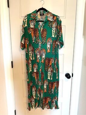Dressed in LALA Products for Sale up to 90% Off Retail: Poshmark Dressed in LALA Products for Sale up to 90% Off Retail: Poshmark